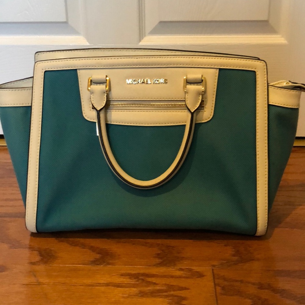 Michael Kors Blue and White Large Selma - Picture 2 of 4